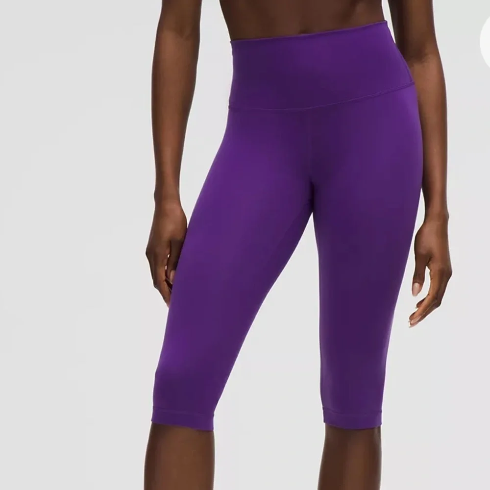 Lululemon Wunder Train HR Crop 15 Inch Everlux Leggings Purple